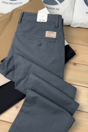 Men’s Premium Relaxed Fit Cotton Chinos