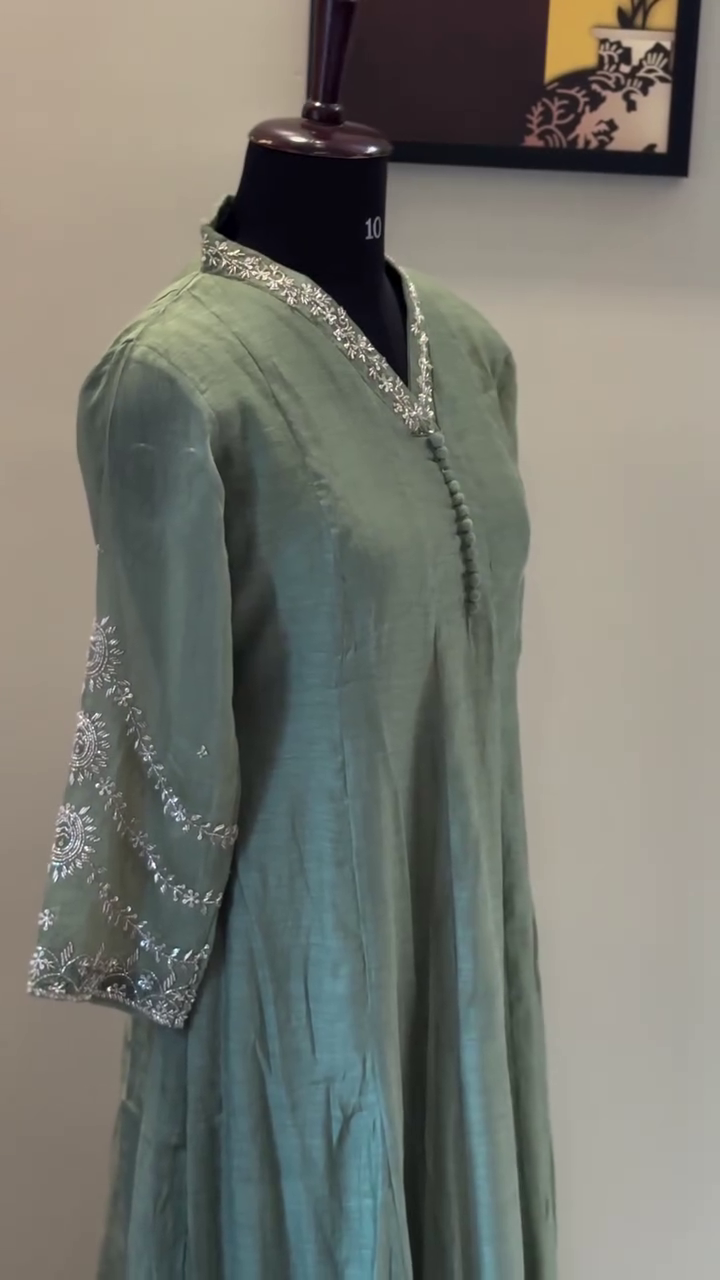 Silk Embroidered Kurta Set with Duptta for Women - Image 5