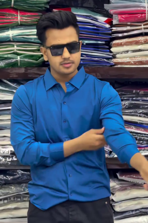 Men Solid Comfort Party Shirt