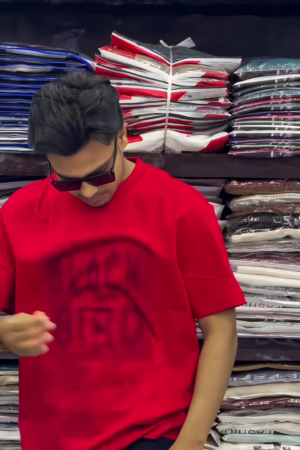 Men's Round Neck Classic T-Shirt with Side Panel