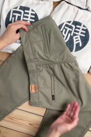 Men Pure Cotton Relaxed Fit Cargo Trousers