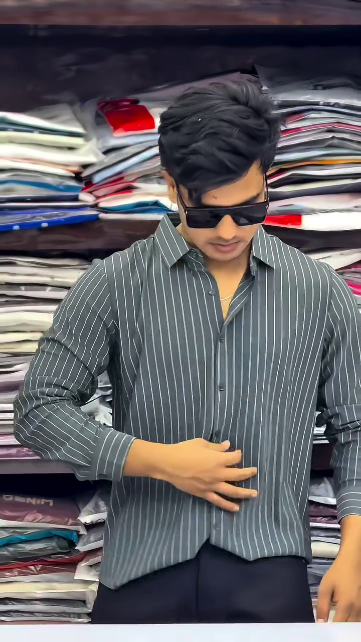 Men's Striped Slim Fit Shirt - Image 2