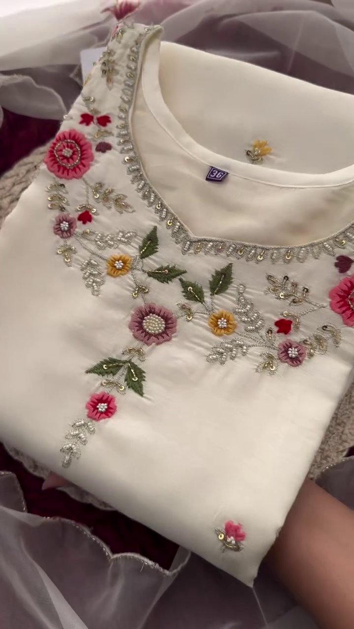 Women Ethnic Motifs Embroidered Mirror Work Kurta with Trousers & With