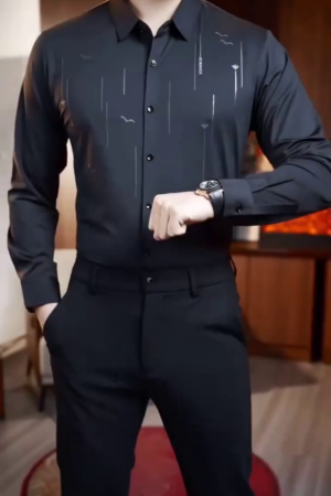 Men Smart Slim Fit Opaque Casual Shirt